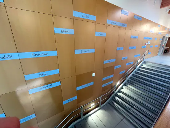 Visiting the welcome wall